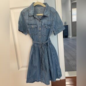 Gap Kids button down girls jean dress with belt, size medium